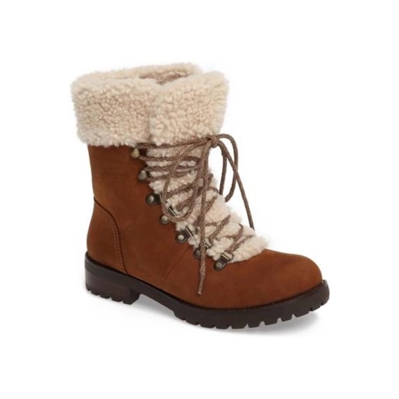 - ❄️UGG Australia Fraser Shearling Combat Lug Sole Rugged Leather boots. - Picture 2 of 13